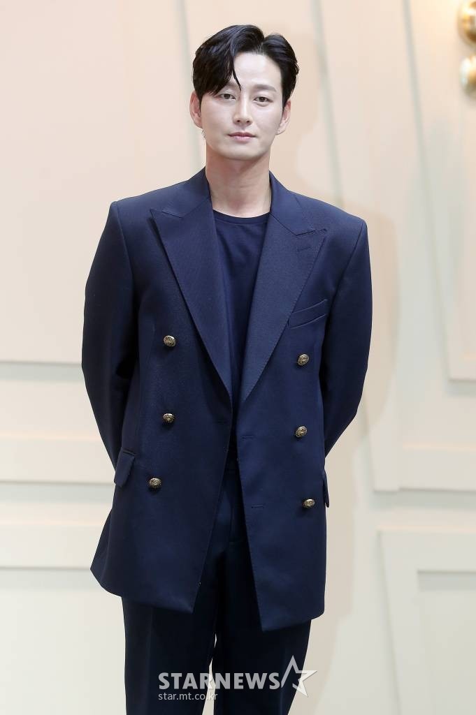 원경, 이현욱 주연 드라마로 최고 시청률 기록 중 - tvN X TVING 협업으로 제작, 감독과 작가의 역량 빛나 돋보여