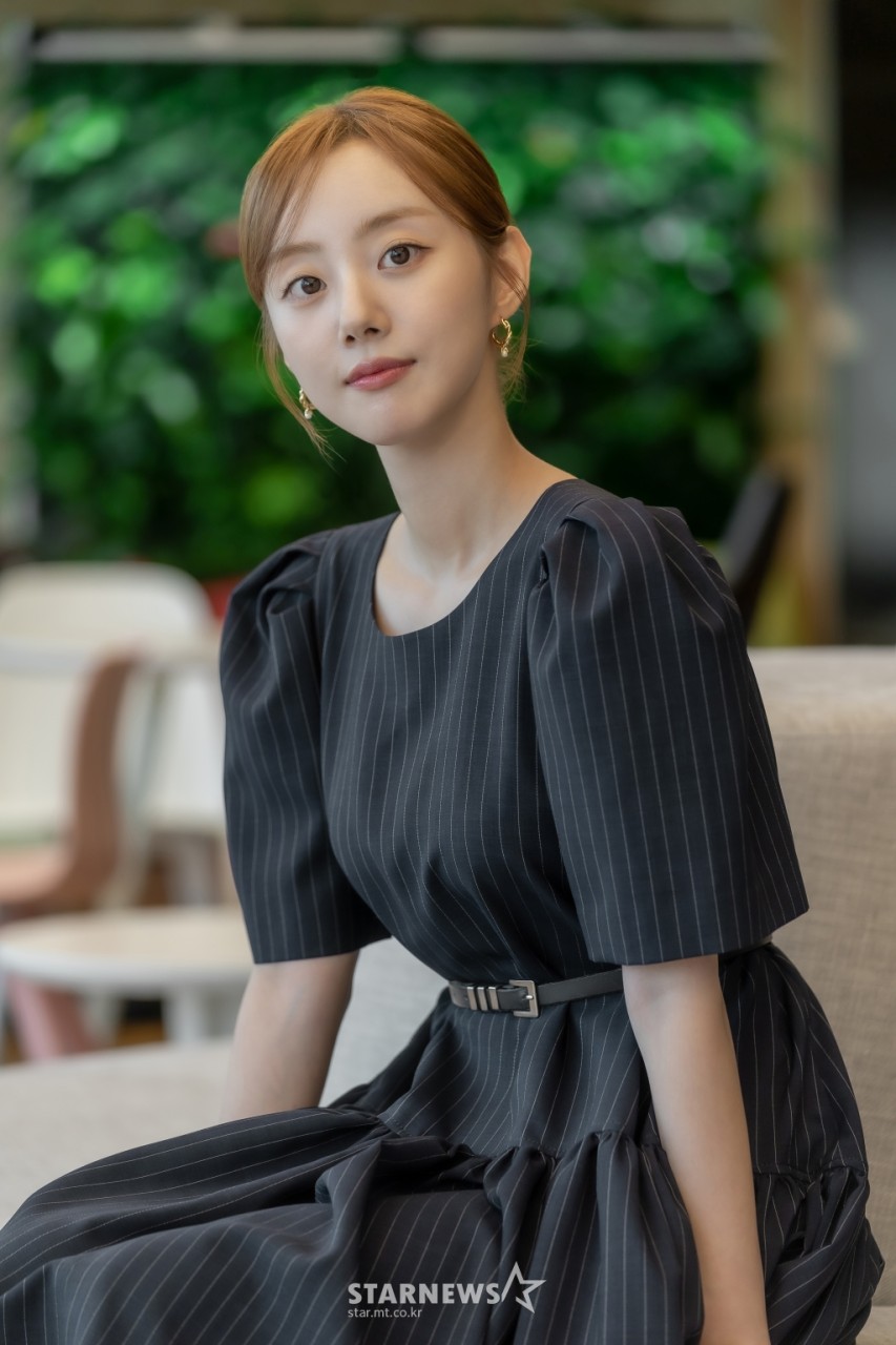 염정아-박해준 주연 tvN 드라마 첫, 사랑을 위하여에서 중년 로맨스와 성장 이야기 그려져