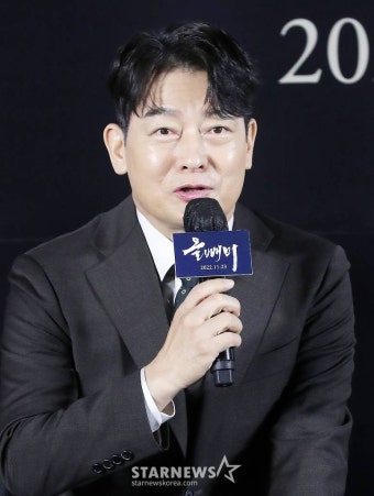 조성하, 형제상 비보..'올빼미' 무대인사 불참