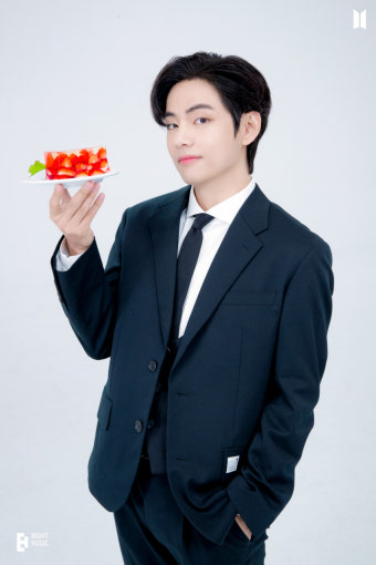 방탄소년단 뷔 생일 축하 전 세계 팬들 기부 릴레이..팬들도 '행복 전도사'