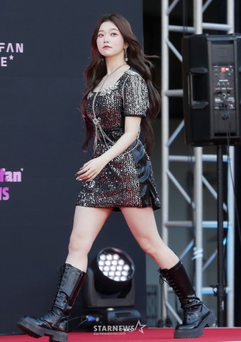 빌리 츠키 '당당한 발걸음'[포토]