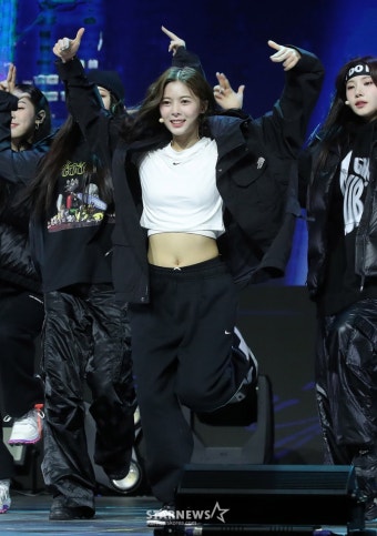 트리플에스 다현 '스웨그 넘치는 무대'[포토]