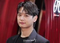 샤이니 민호 심쿵 눈빛[★포토]