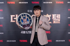 황제성 악마가 만든 더 타임 호텔, 건강보조제 먹으며 촬영