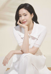 손나은, 여름을 부르는 러블리 미모..아슬아슬 섹시 썸머룩