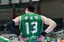 DB 레전드 윤호영 은퇴 선언... 16년 원클럽맨, 지도자로 새 출발