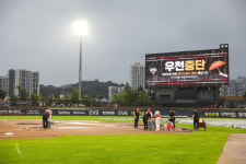 KBO 리그 '야구 있는 월요일' 8월 부활, 'KIA 12경기-롯데 11경기 우천취소' 숨통 트이나