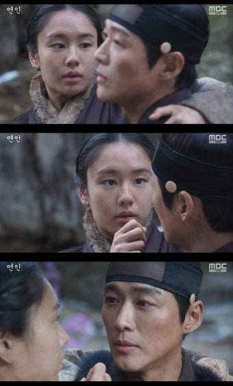 "달빛에 맹세"..'연인' 남궁민안은진, 서방님+입술 '섬' 시작[밤TView]