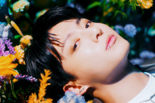 방탄소년단 정국 日팬클럽, GOLDEN 팬 쇼케이스 랩핑 버스 응원..열혈 팬심