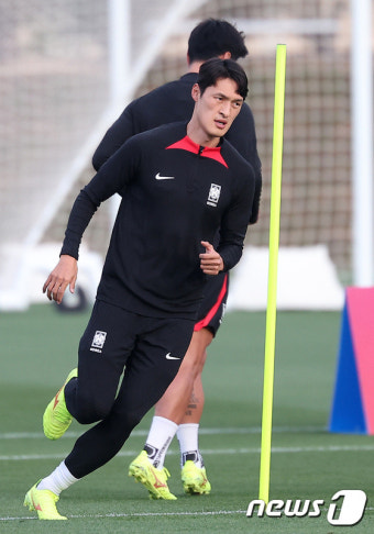 '39세 876호골 펄펄' 호날두, '태극전사' 박용우 만난다... 알나스르 VS 알아인, ACL 8강서 격돌