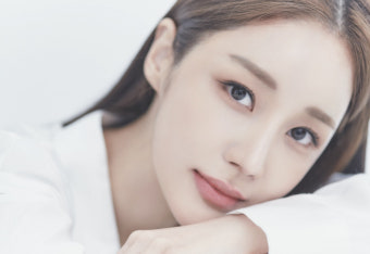 '결혼 3년 차' 윤진이, 금융맨 남편+딸 최초 공개..'동상이몽' 합류 [공식]