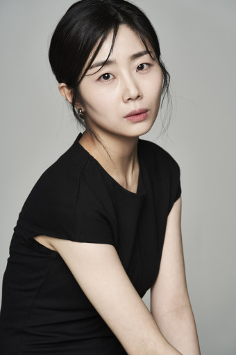 '밀수 억척이' 주보비, 김의성 품에..안컴퍼니와 전속계약 [공식]