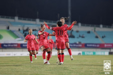 [이천 현장리뷰] 결승골 최유리 하트세리머니→지소연·장슬기 연속골... 벨호 여자축구 3-0 완승... 필리핀 상대로 5전 전승