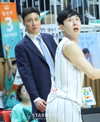 [포토] 송영진 감독 '몸은 내가 쓸게'