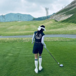 화보 그 자체..손예진, ♥현빈 놔두고 골프 라운딩 누구랑?