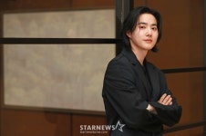 엑소 수호, 세 번째 미니앨범 점선면 (1 to 3) 솔로 컴백