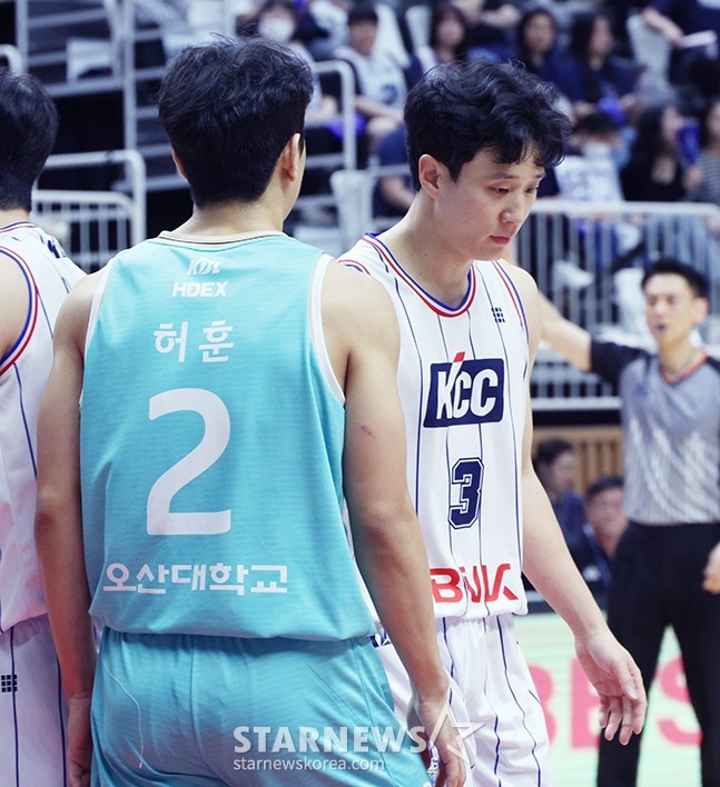 부산 KCC, FA 최대어 허훈과 5년 계약 체결! 형 허웅과 한솥밥 먹는다.