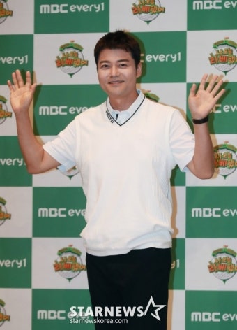 전현무 