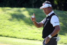 클래스는 영원하다 54세 최경주, 단독 1위 질주 항상 목표는 우승... 최고령 우승이 보인다 [KPGA]