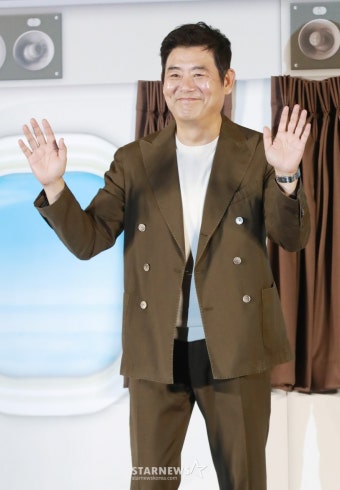 성동일 
