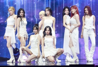 케플러 '9인체제 마지막 활동'[포토]