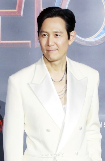 이정재 
