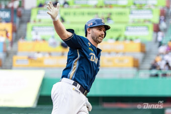괴력의 데이비슨, 130m 이상 홈런만 9개→벌써 20HR... 테임즈 이어 'NC 홈런왕'도 눈앞
