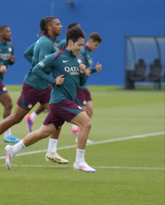 이강인 이렇게 웃다니! PSG 복귀→'찐미소'로 힘찬 러닝... 나폴리 이적설 털고 프리시즌 돌입