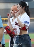 [포토] 하영-지헌 김도영 30-30 응원
