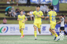 인천대건고, 평택진위 꺾고 고등축구리그 왕중왕전 우승... 최우수선수상 황지성