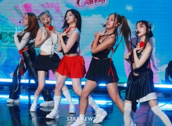 루셈블 '신나는 컴백 무대'[포토]