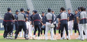 [포토] 조성환 '두산 사전에서 에러 지우자'