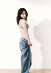 송지효 속옷 모델 데뷔..파격 글래머 화보 대방출 '핫하네'