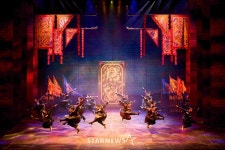 뮤지컬 명성황후 30주년, 웅장한 무대[★포토]