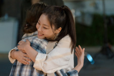 모텔 캘리 최희진 나인우=엄청 착한 선배..이세영=달력 만들어 나눠줘 감사[인터뷰②]