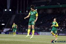 EPL 출신 감독 클래스! 포옛볼 전북, ACL2 우승 보인다... 포트 합계 5-0 완파→8강 진출 성공