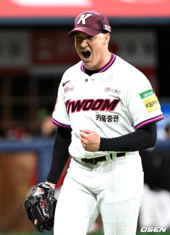 '패패패→승승승' 누가 키움을 최약체라 했나... 로젠버그 7이닝 9K 2실점 KBO 첫 승, SSG에 9-3 대승 [고척 현장리뷰]
