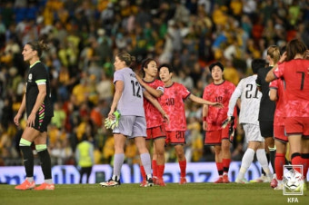 '두 경기 다 아쉬운 영패' 여자축구, 호주 원정 2차전도 0-2 패배... 골 결정력 보완 '시급'