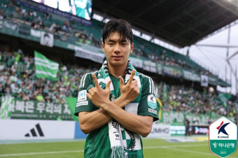 전북, 전진우의 화려한 활약 속에 대구에 4-0 완파하며 선두 복귀