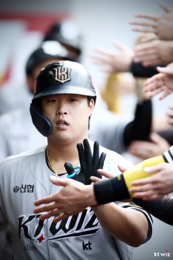 강백호, 시즌 한창인데 가슴 따뜻해지는 기부라니 '훈훈'... 