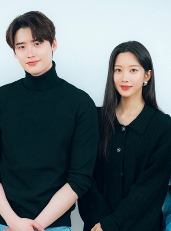 이종석-문가영, 서초동에서 시작된 비밀 연애 시작!