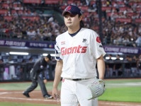 [포토] 정철원 '오늘은 퍼팩트'