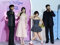 서인국-강한나-이은지-카더가든 '포즈는 깜찍하게'[포토]