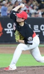 [포토] 성영탁 막아보자