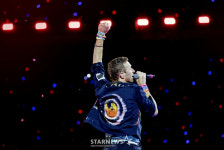 콜드플레이 크리스 마틴,콘서트 중 가사 까먹고유튜브엔 올리지말아줘요