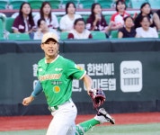 [한번에쓱]'벌처럼 쐈지만....내야안타ㅠ' 송성문