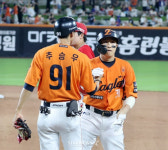 이보다 완벽할 수 없다 한화, 6연패 탈출+첫 100만 관중+황준서 451일 만의 선발승 경사났네 [대전 현장리뷰]