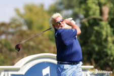 주말골퍼도 아니고 존 댈리, 한 홀에만 19타라니... PGA 챔피언스투어서 1R서 88타 최하위