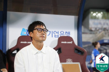 6골 폭발 난타전, 광주 화끈 4-2 승→5위 점프... 강등권 수원FC 3연패 수렁 [수원 현장리뷰]