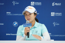 '5년 만에 우승 보인다' 김세영, 2R도 1위 질주... 김효주 공동 3위-최혜진 공동 6위 [LPGA]